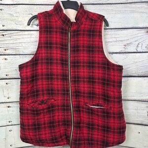 Maurices 0X Red Plaid Sherpa Lined Zip Puffer Vest